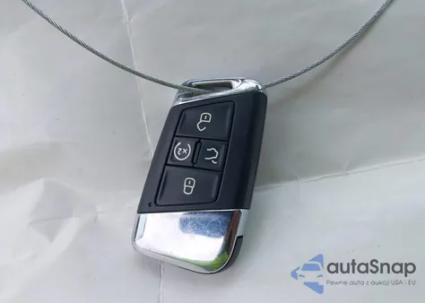 2021 Volkswagen Atlas 3.6L V6 Sel Premium z USA, uszkodzony, nr VIN 1V2TR2CA2MC547731